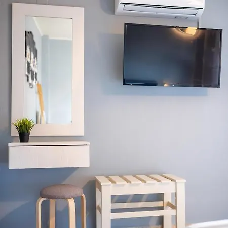 Helen's Studios&apartments