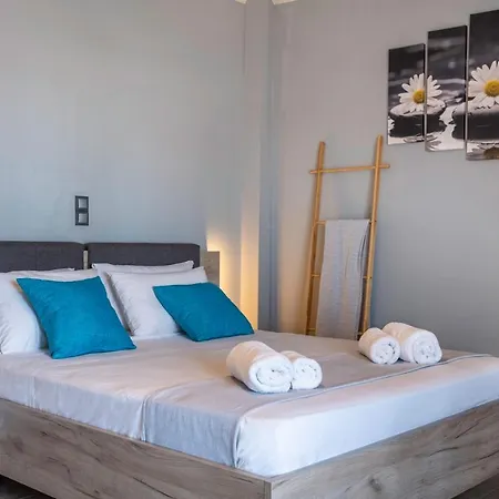 Helen's Studios&apartments