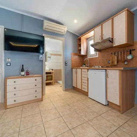 Helen's & 3* Skala (Kefalonia)