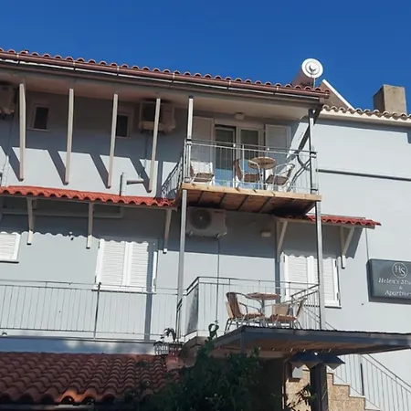 Feriested Helen's & 3*