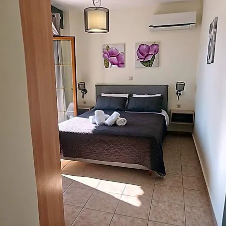 Helen's & 度假村 3*
