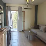 Helen's & Ośrodek wypoczynkowy Skala (Kefalonia)